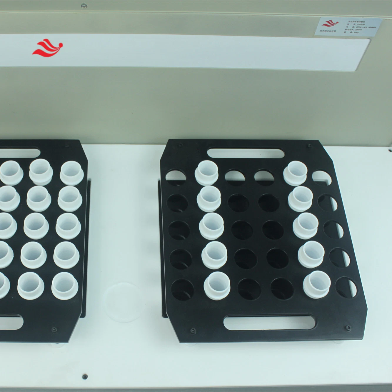 60-Hole Automatic Graphite Digestion System Comes with a Touch LCD Screen for Automatic Operation