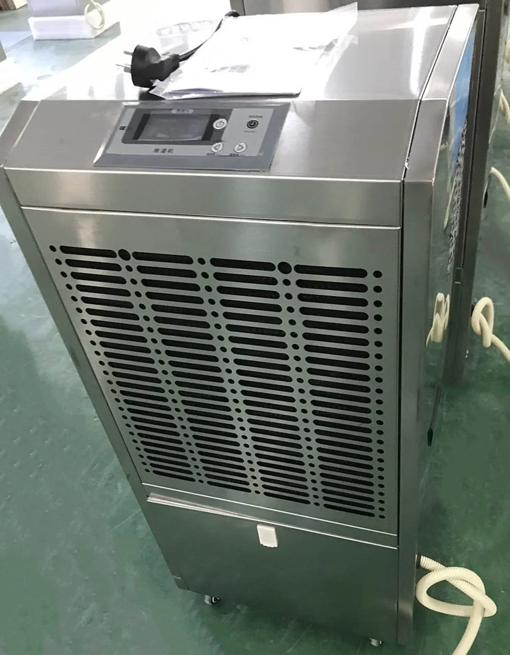 Large Dehumidifier with Air Purifier SS304 Housing for Corrosive Pharmaceutical Workshops