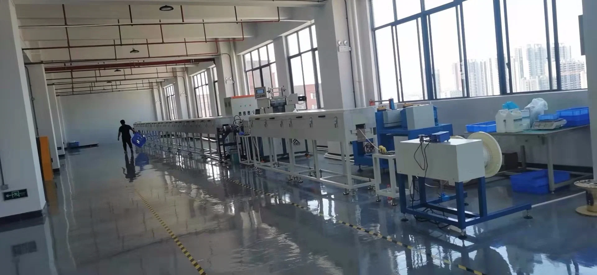 Extrusion Equipment for Silicone Monochrome and Dichroic Strip Lamp Tape Coating