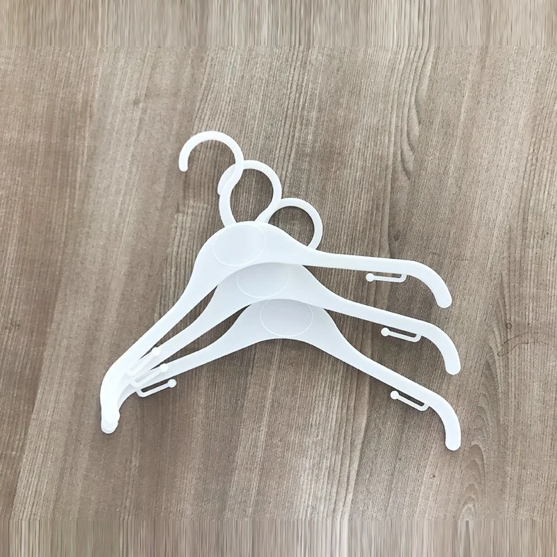 Plastic Children Clothes Rack Hanger for Kids Sweater Garment