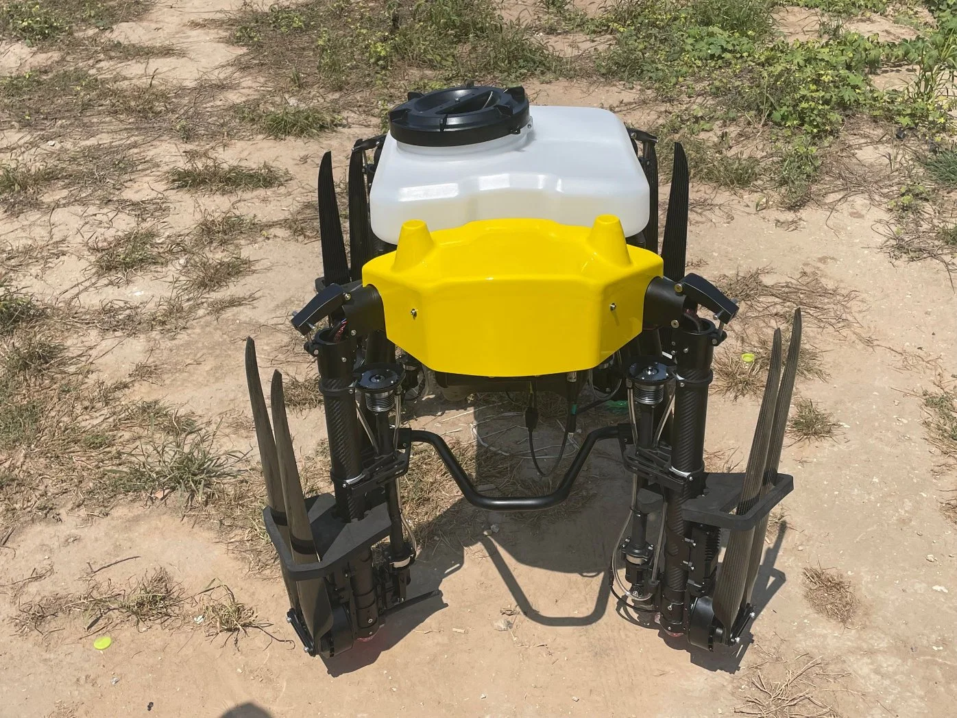 Similar to Dji Agricultural Sprayer Drone 40 Liters Made in Chinese Factory