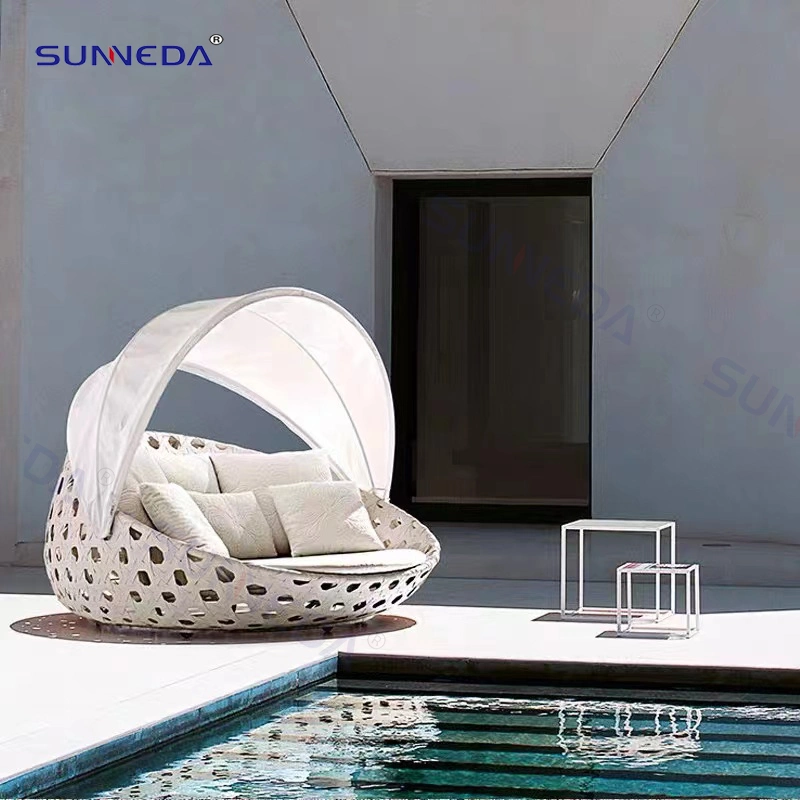 Outdoor Patio Furniture Round Sofa Rattan Daybed Weather-Resistant Durable Sunbed