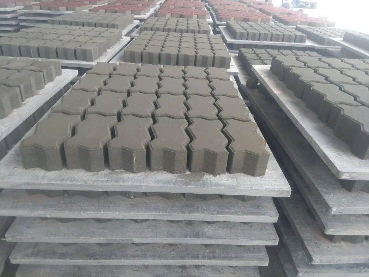 Bamboo Plywood Board/Wooden Board/PVC Board Used for Brick Block Machine