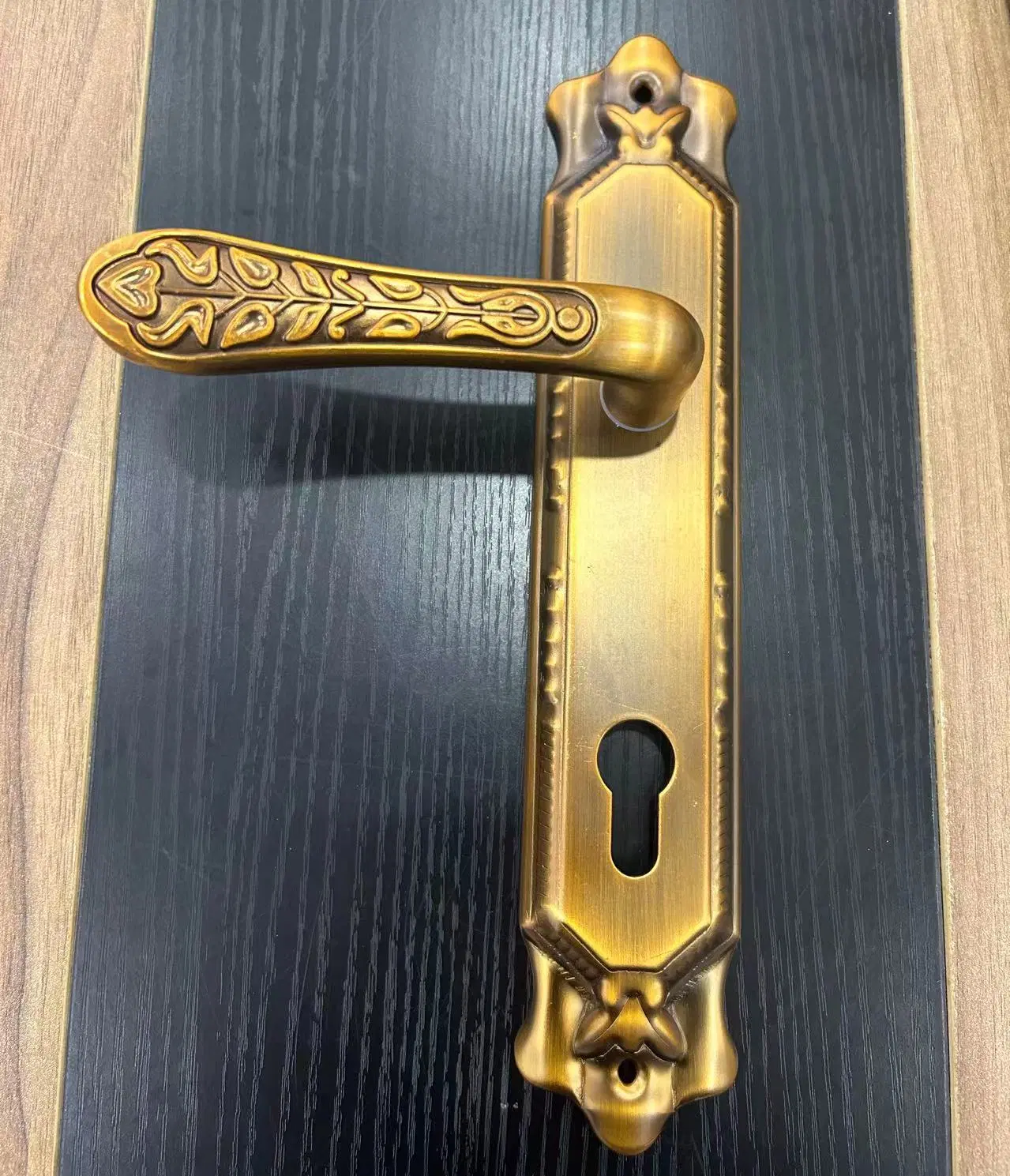 Zinc Alloy Old-Fashioned Door Entry Wooden Door Lock Antique European Hardware Accessories Copper Handle Door Handle