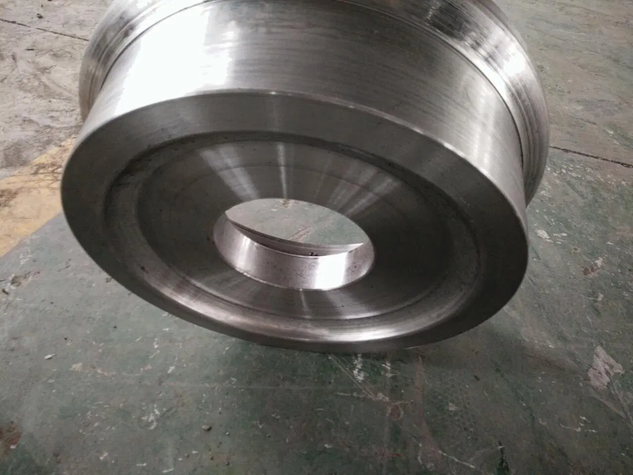 Gravity Casting Railway Wheels Forging Road Rail Wheels