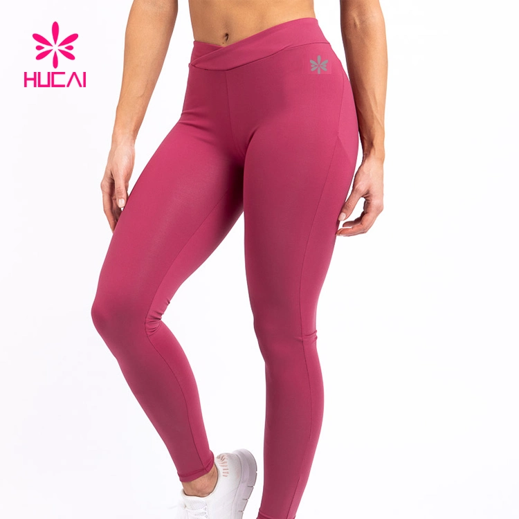 El Yoga Leggings ejecutando el desgaste de moda mujer ropa de deportes