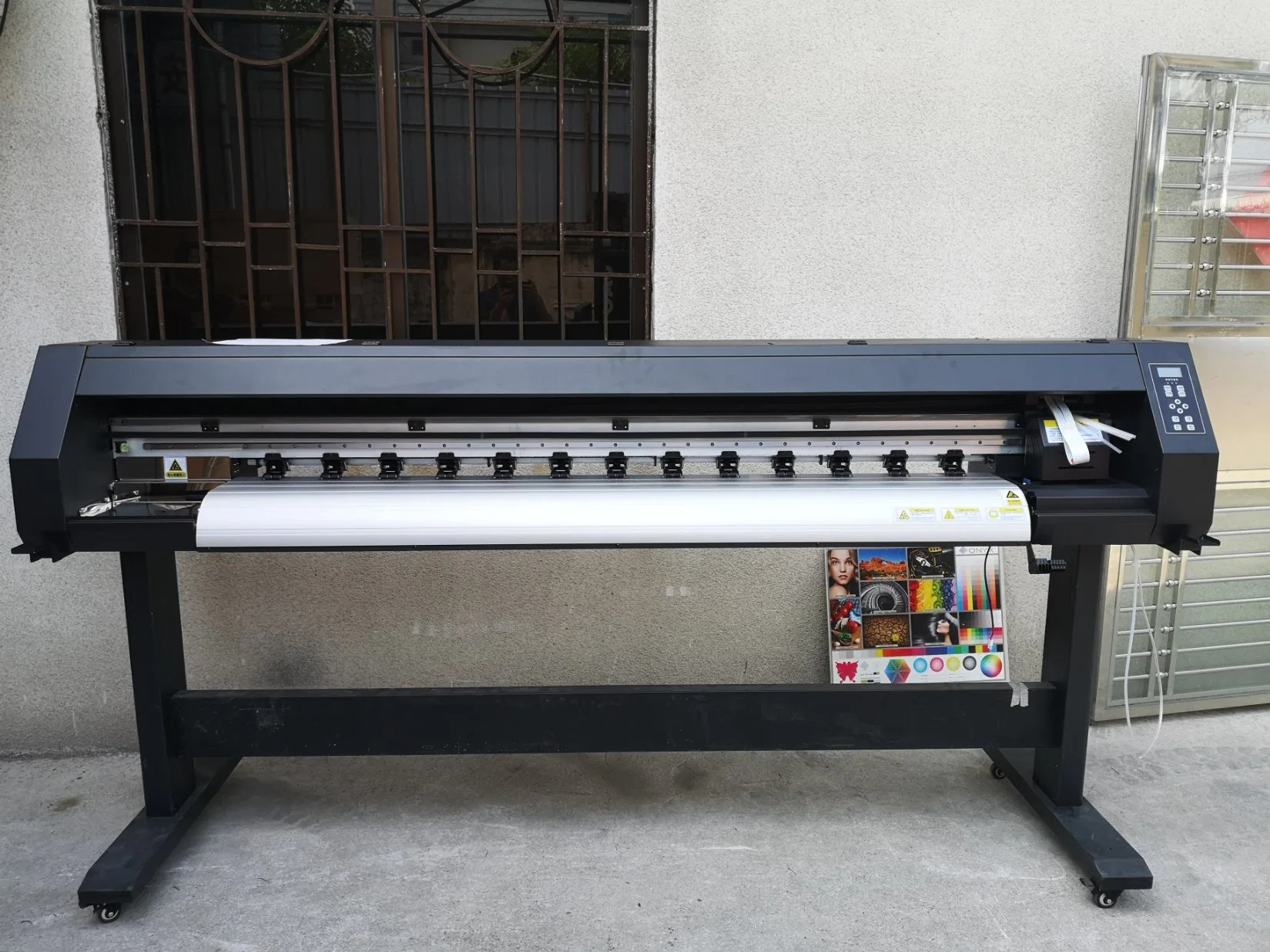 Small Size Inkjet Eco Solvent Printer 1.6m 1.8m 1.3m Large Format Printer XP600/Dx5 Printhead