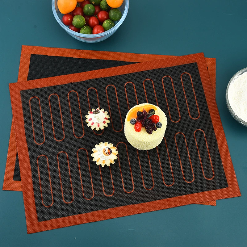 Non Stick Micro Perforated High Temperature Silicone Baking Mat Hollow-out Resistance Silicone Mesh Mat