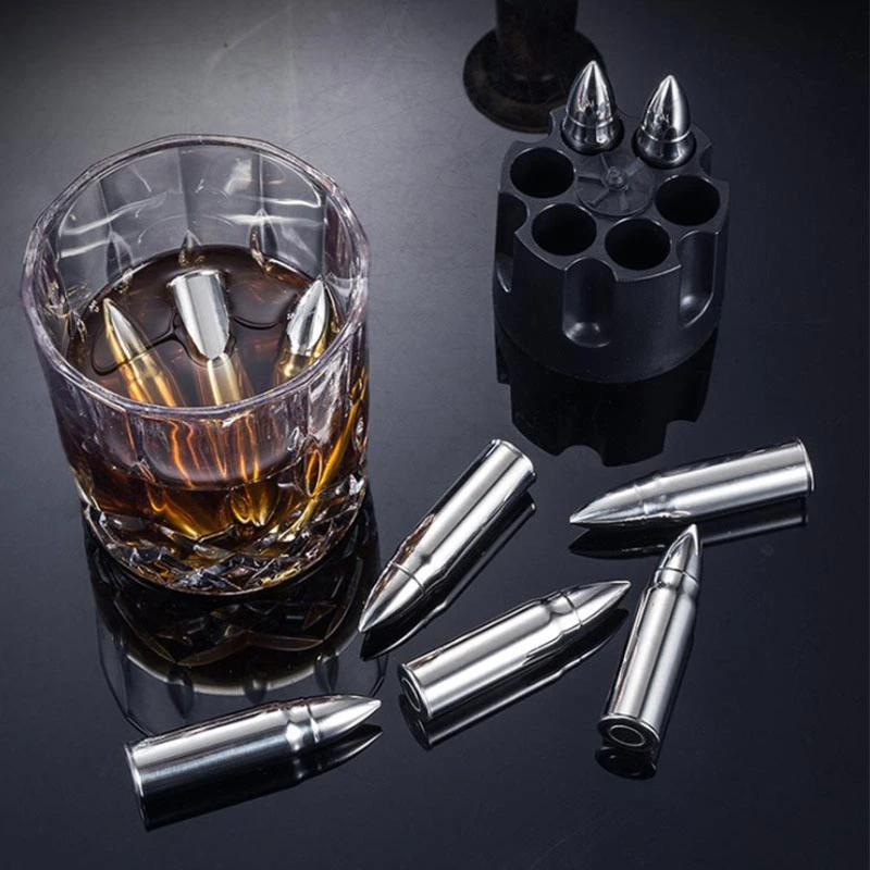 Whiskey Stones em aço inoxidável, moldados como cubos de Whiskey bullets