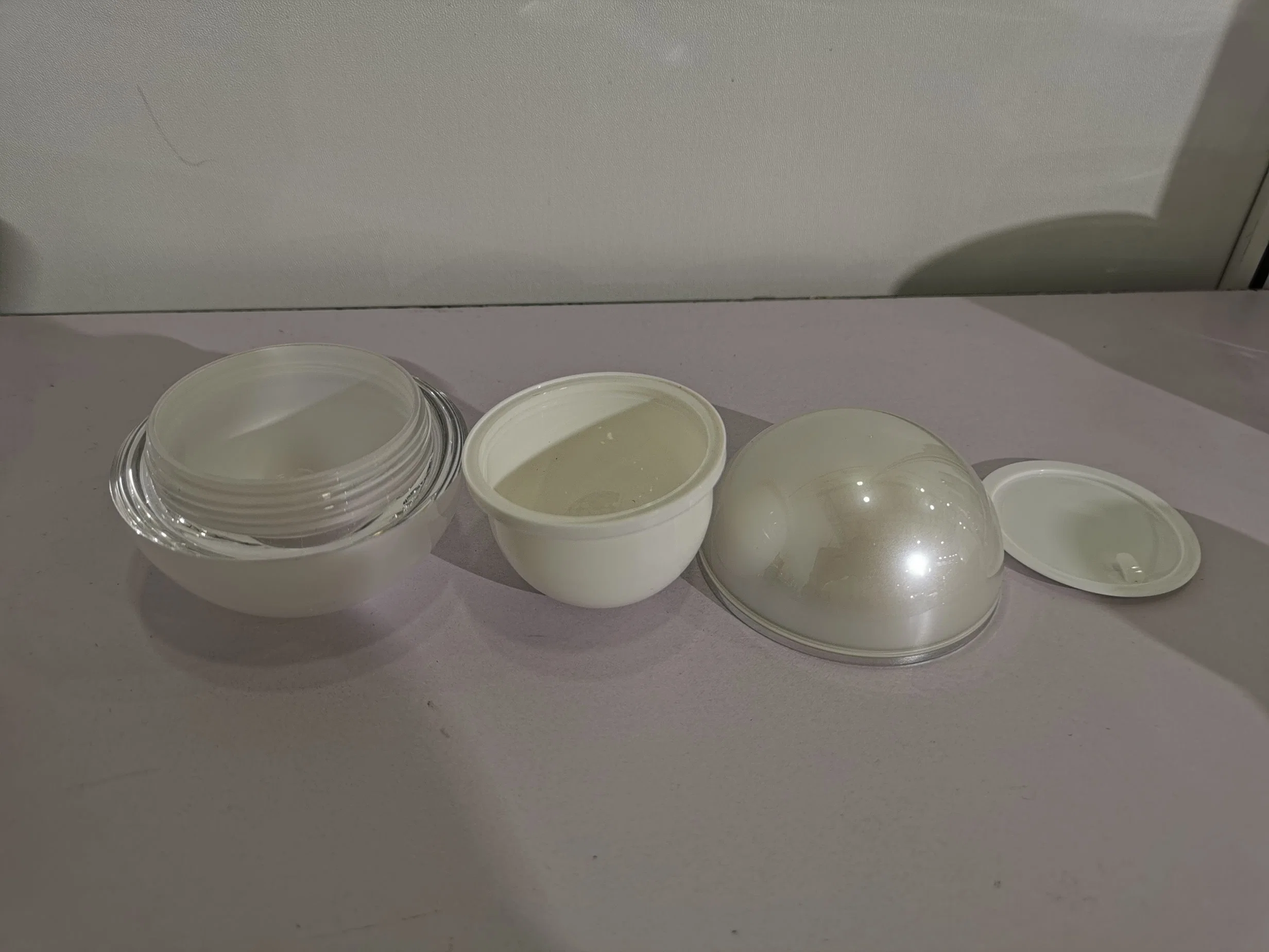 Golden Supplier for All Kinds of Glass Bottle Cosmetic Jar Set