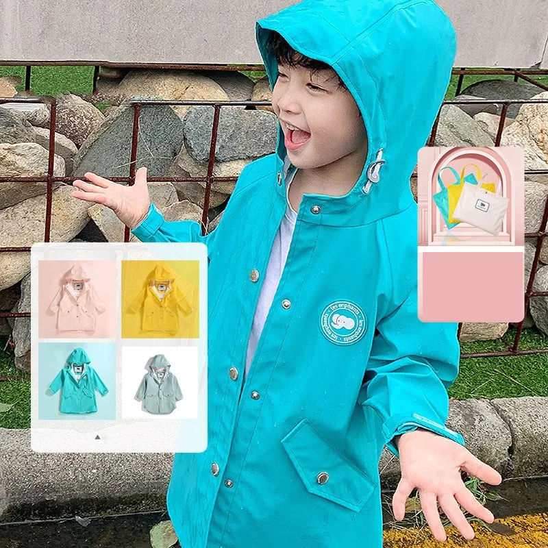 Veste imperméable pour enfants très demandée.