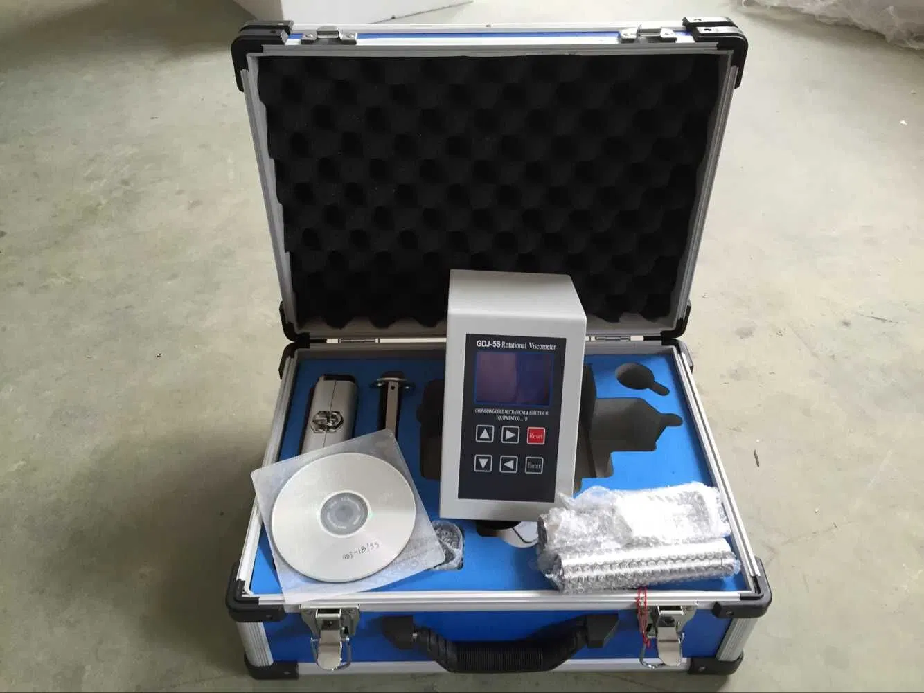 Viscosity Analyzer Manual Rotational Viscometer for Low Viscosity Fluids