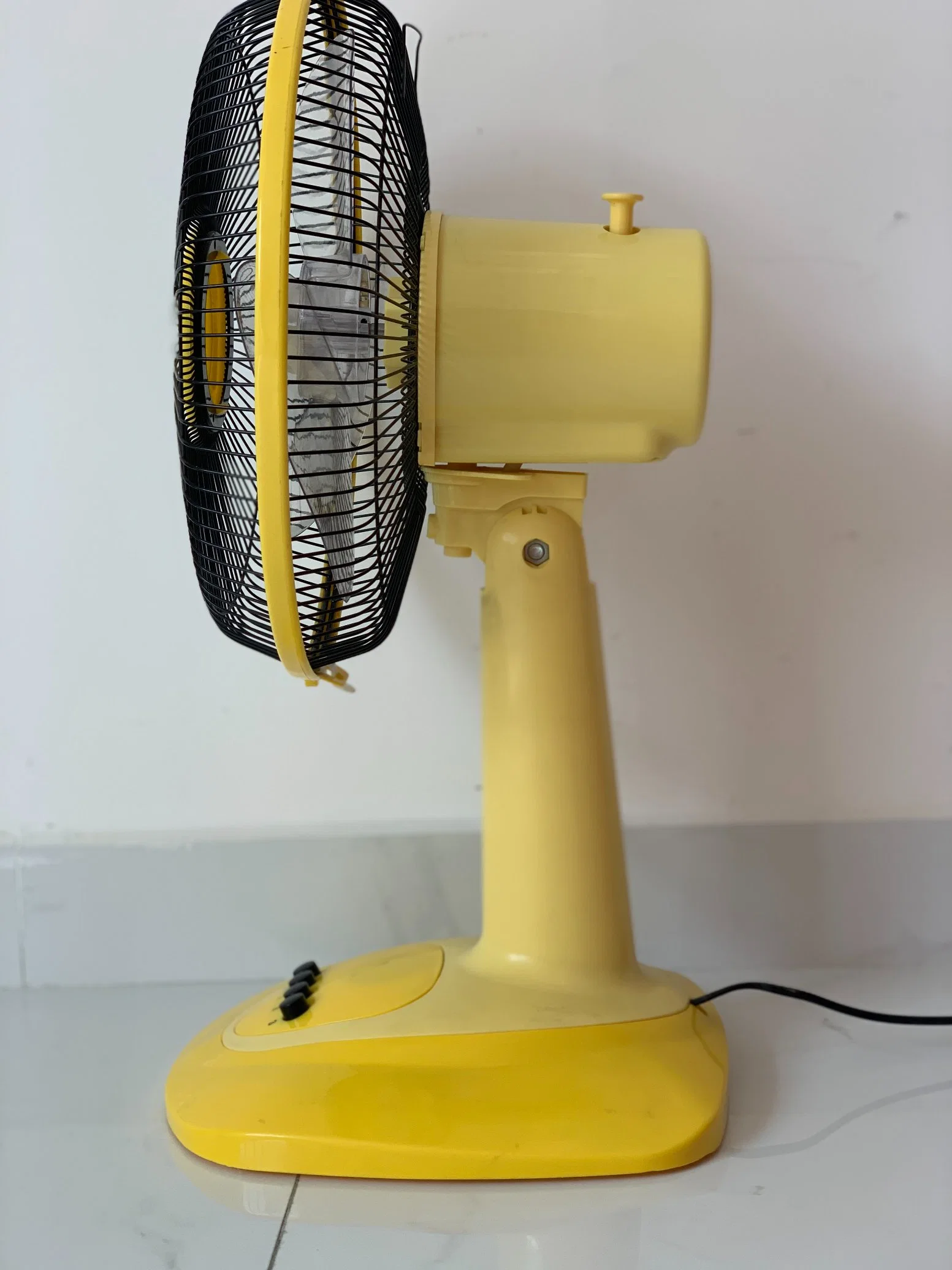 High quality/High cost performance  Home Electric Desk Table Fans