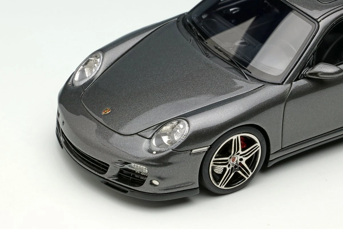 911 (997) 2006 Turbo 1/43 feitos à escala do modelo do carro