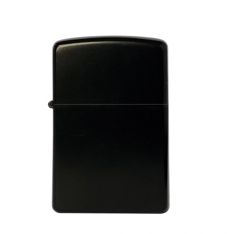 Factory Silk Smoking Wholesale/Supplier Hot Sell Cheap Black Metal Flint Match Petrol Oil Lighter Refillable with Case