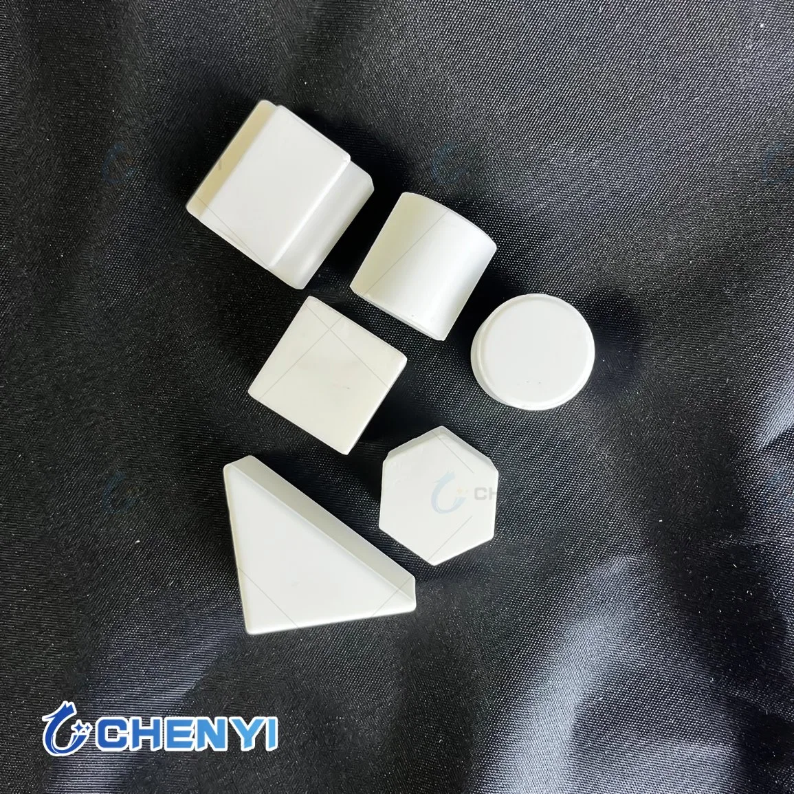 Factory Supply 92% Alumina Ceramic Cover Sheet for Weldable Tiles