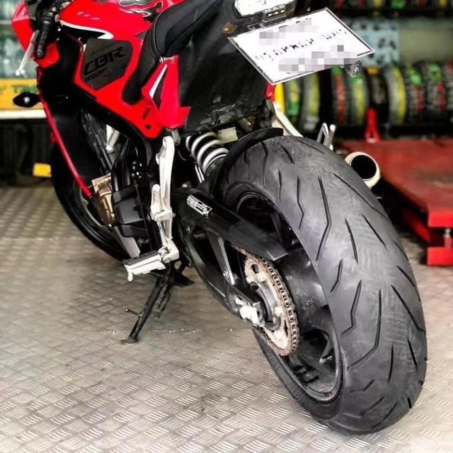 Factory Price 130/70-17 190/55V17 TIMSUN TS-690R Motorcycle Tubeless Tire with ISO9001 Certificate