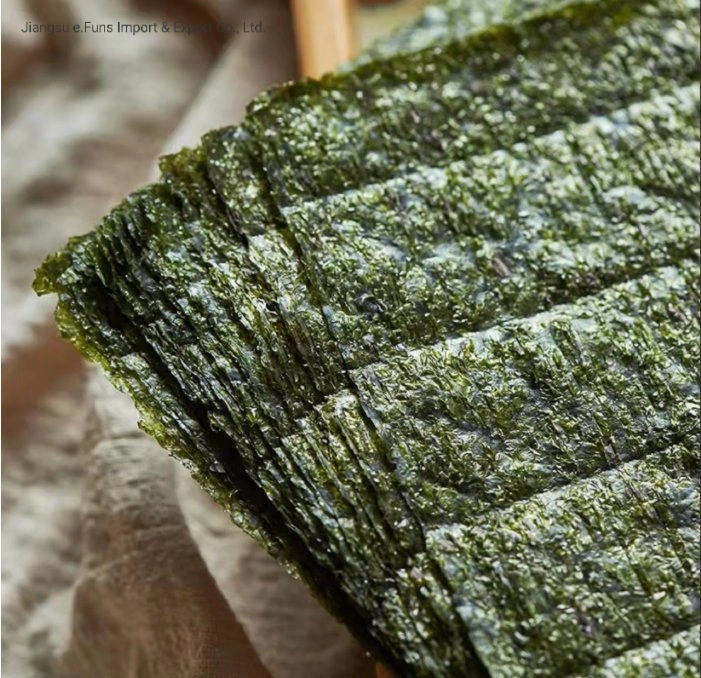 Вкусные жареная сорняки с ароматами Nori и Seafood