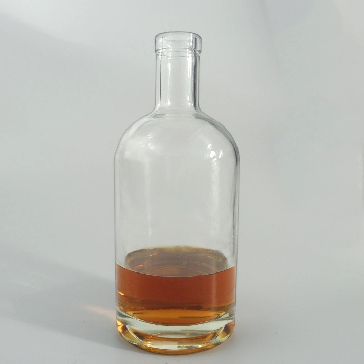 Venta al por mayor en caliente 500ml Diseño personalizado de alta calidad Vodka Whisky Botella de vino de licor Gin Spirit