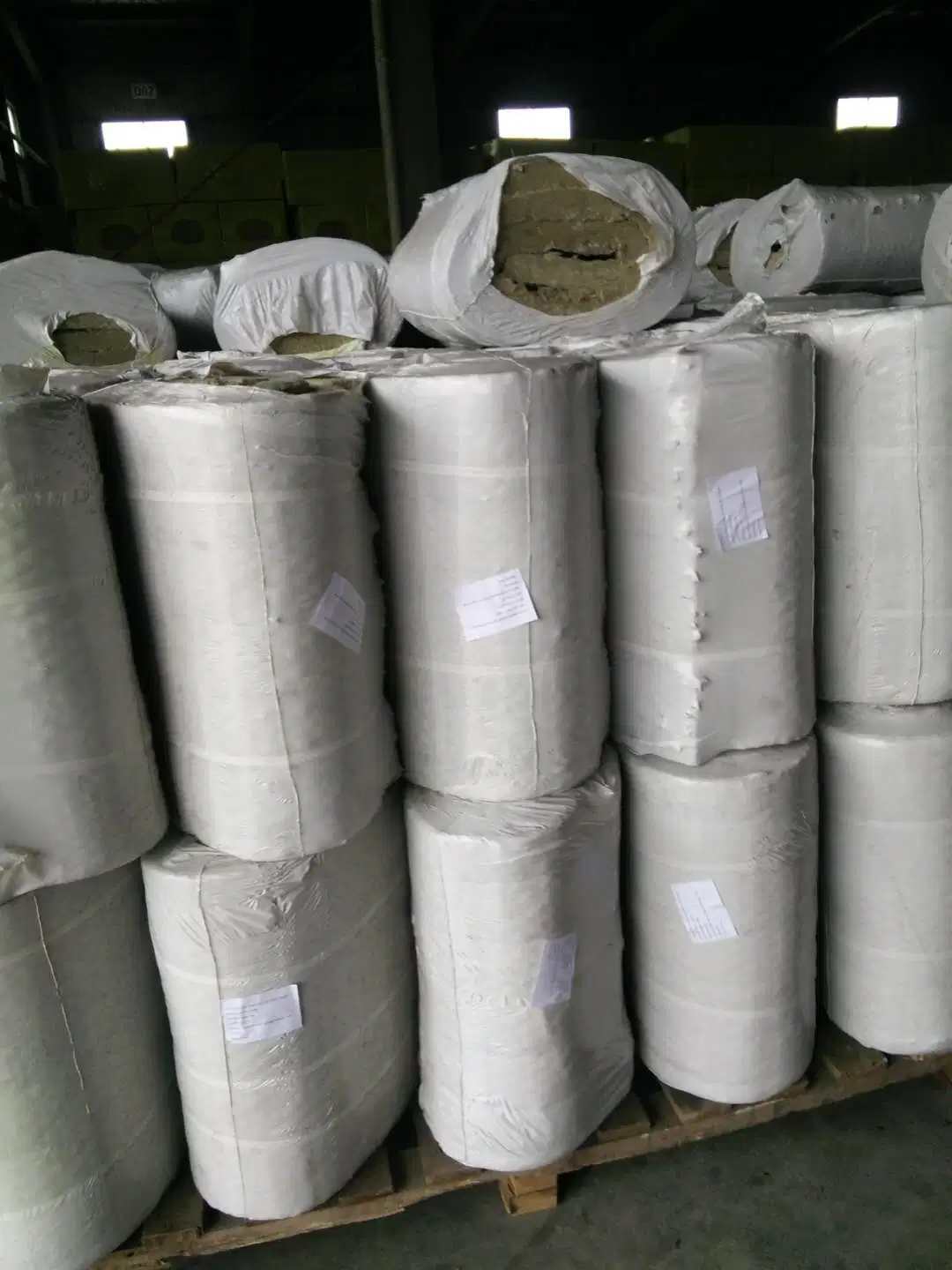 Mineral Wool Technical Data Sheet of Stone Wool Blanket Rolls Felt MSDS Fsk or Wire Mesh