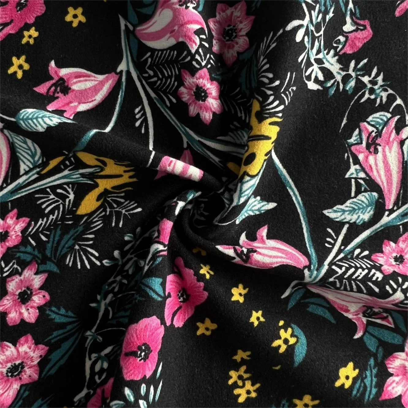 100d/144f Polyester+30d Spandex DTY 2 Side Brush Flower Print Fabric