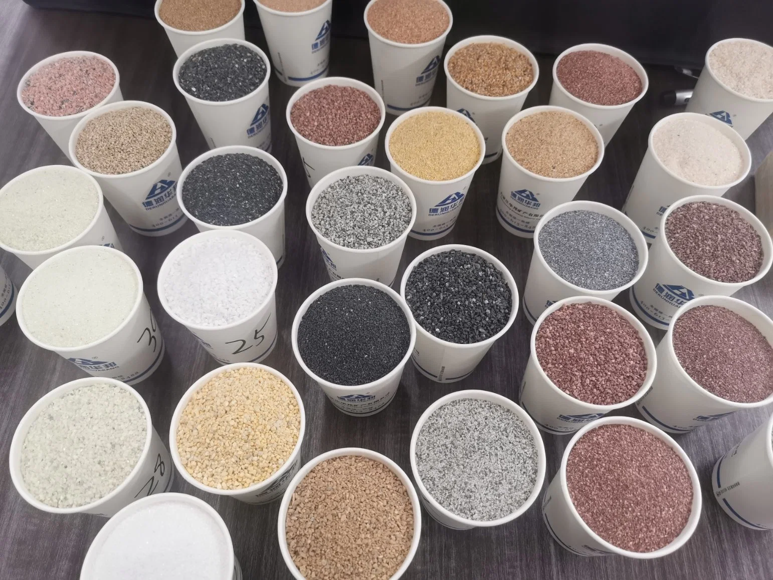 High Grade Manufacturer Supply Natural Color Sand Price