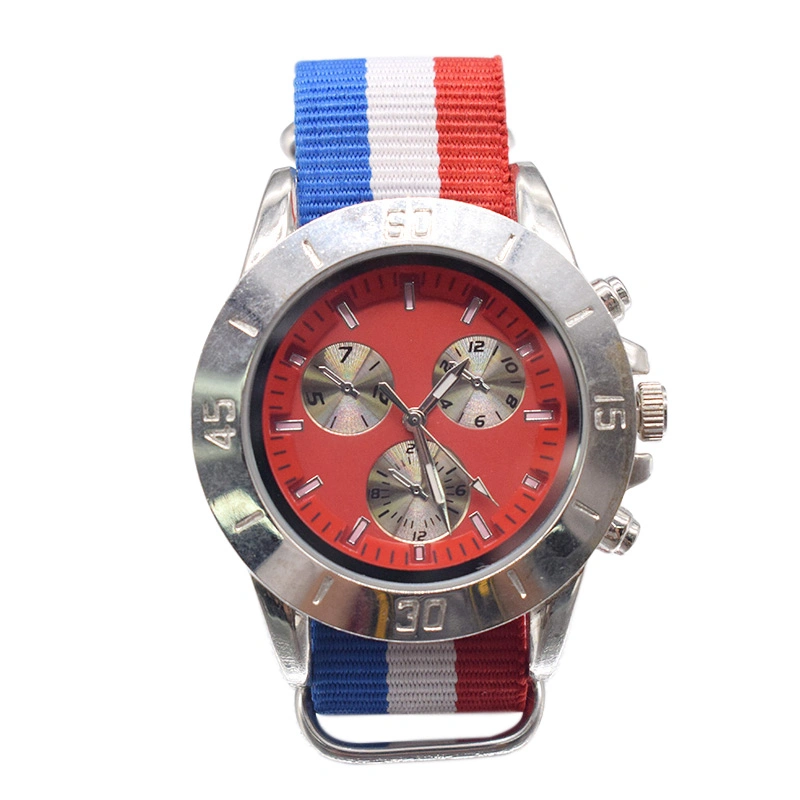 Wholesale Leisure Quality Nylon Strap Men Quartz Wrist Watch (cm0066)