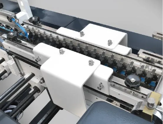 Medicine Box Food Service Industry Folding and Gluing Machine (GK-A800)