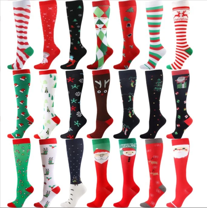 Frauen Weihnachts Socken Geschenke für Frauen Mädchen Lustige Neuheit bunt Baumwoll-Holiday Crew Socken