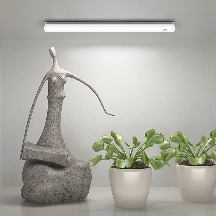 Lumière de placard LED sous cuisine sans fil avec détecteur de mouvement, rechargeable via Type-C, fabriquée en Chine.