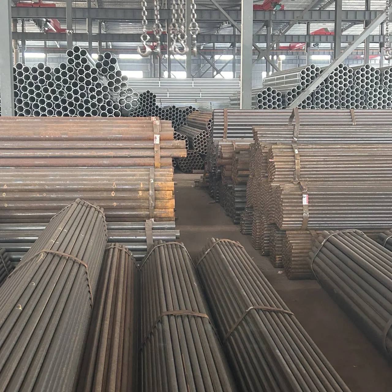 Factory Price Hot Sales API ASTM A53 Q235 Q345 Q195/Carbon Steel Pipe for Machinery