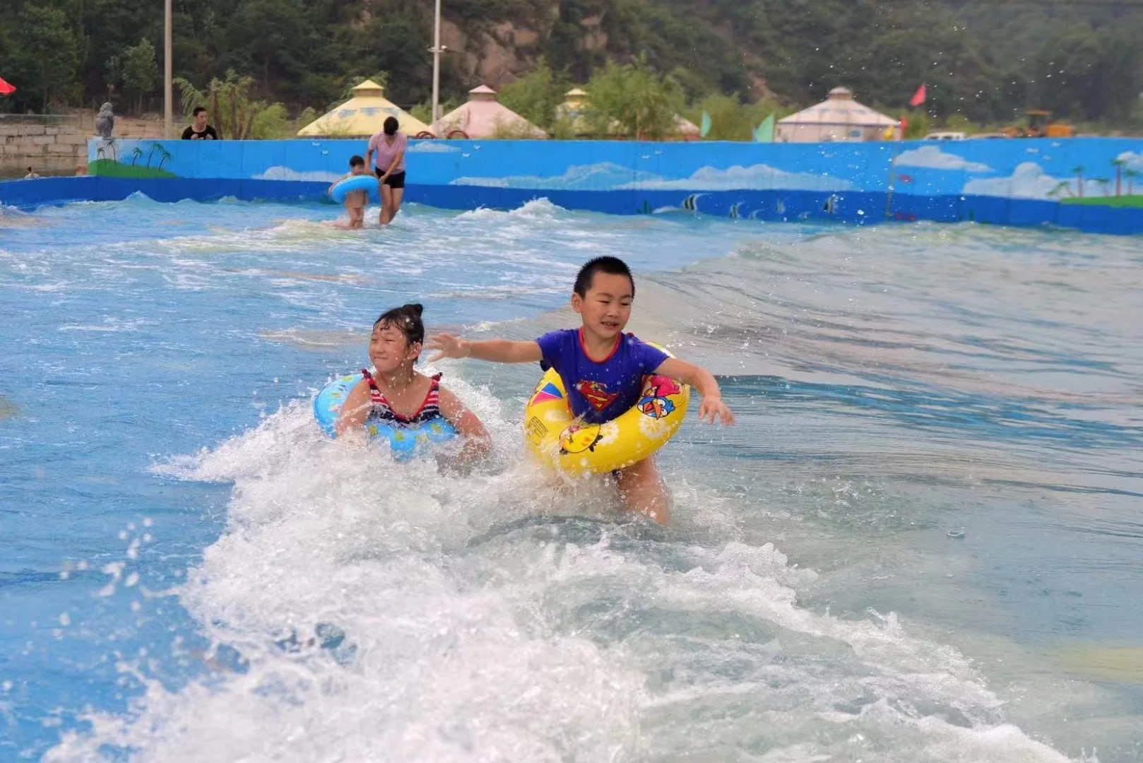 Customizable Water Park Equipment Manufacturer of Large Outdoor Fiberglass Water Park Equipment