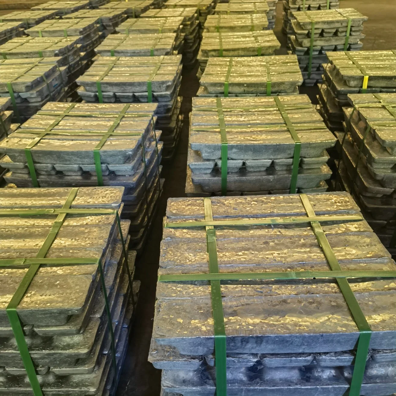 Quality Product Lead Ingots Antimony 97.5% Lead for Factory