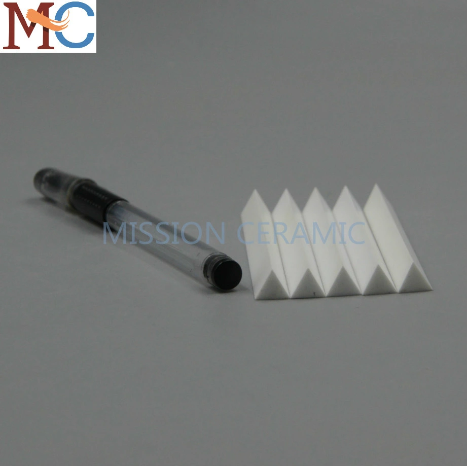 Industrial 99% Al2O3 Triangle Customized Type 95% Alumina Ceramic Rod