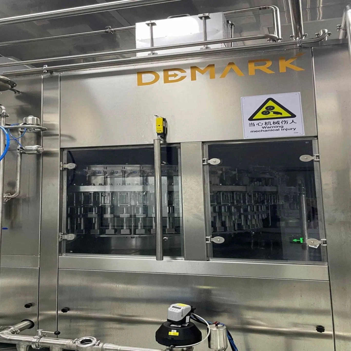 Demark agua pura agua potable soplado llenado máquina de tapar Combiblock