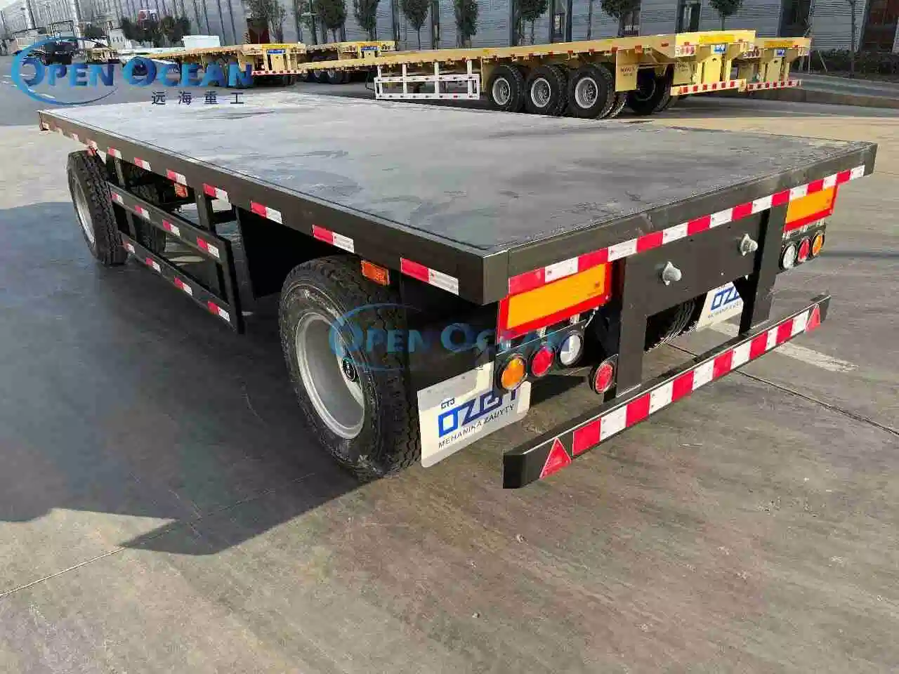 Top Selling 3axle 20ft 40ft Container Transportation Flatbed Semi Trailer for Sale