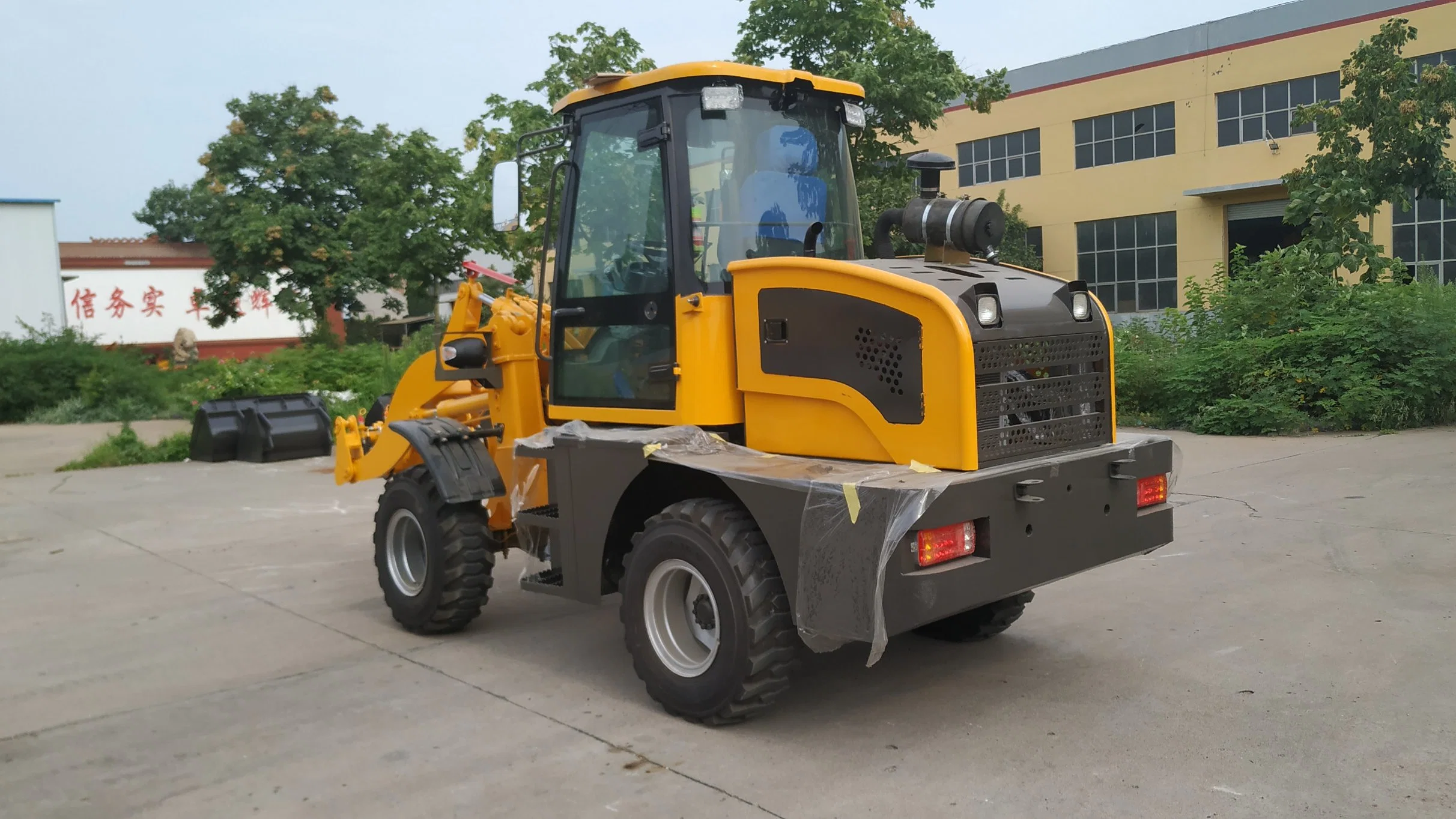 Strong Articulated Aolite Wheeel Loader (HQ915) with Real Rops&Fops Cabin