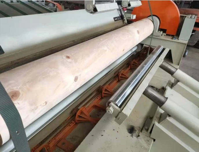 China Alva máquina Chapa de madera línea de producción de peeling para contrachapado Fabricación de maquinaria