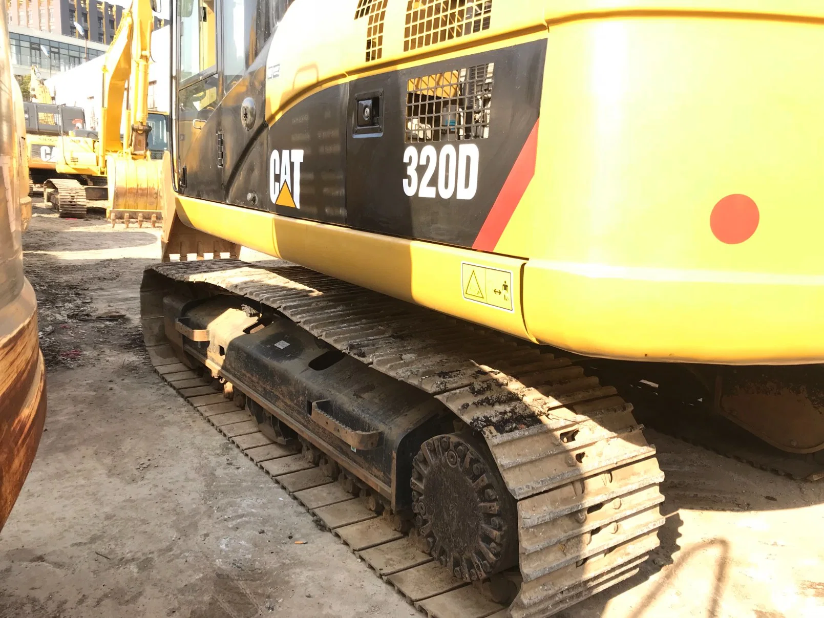 Construction Machinery 90% New Used Cat 320d 320d2 320dl 325b 325D 329d for Sale