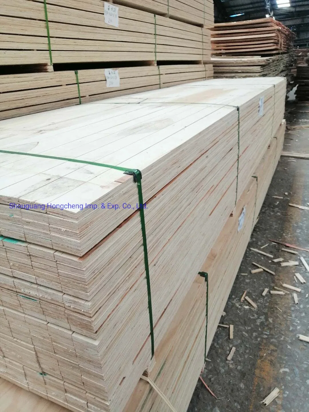 Los materiales de construcción para la construcción de madera contrachapada de LVL, Paquete Plylwood