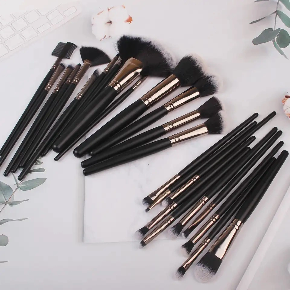 Yaeshii Popular Makeup Brushes Kit 10PCS 24PCS Set PU Bag Foundation Blending Blush Eyeliner Shadow Brow Makeup Brush