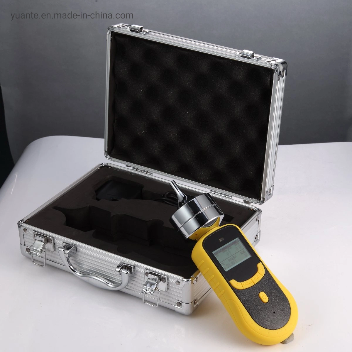 Multi 6 in 1 Gas Detector Multi Parameters Gas Analyzer (معلمات متعددة لجهاز الكشف عن لا توجد شركة SO2 H2S CO2 H2 مع شهادة CE ISO