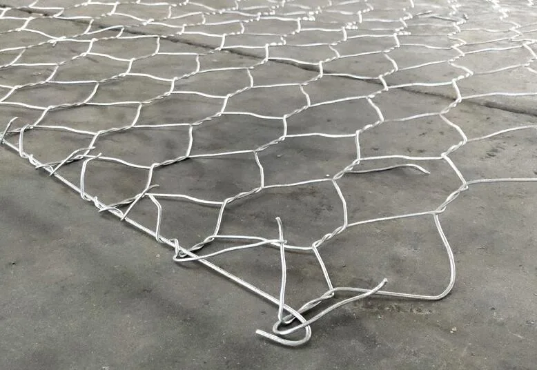 Galvanized Iron Wire Material Hexagonal Hole Shape Gabion Mesh