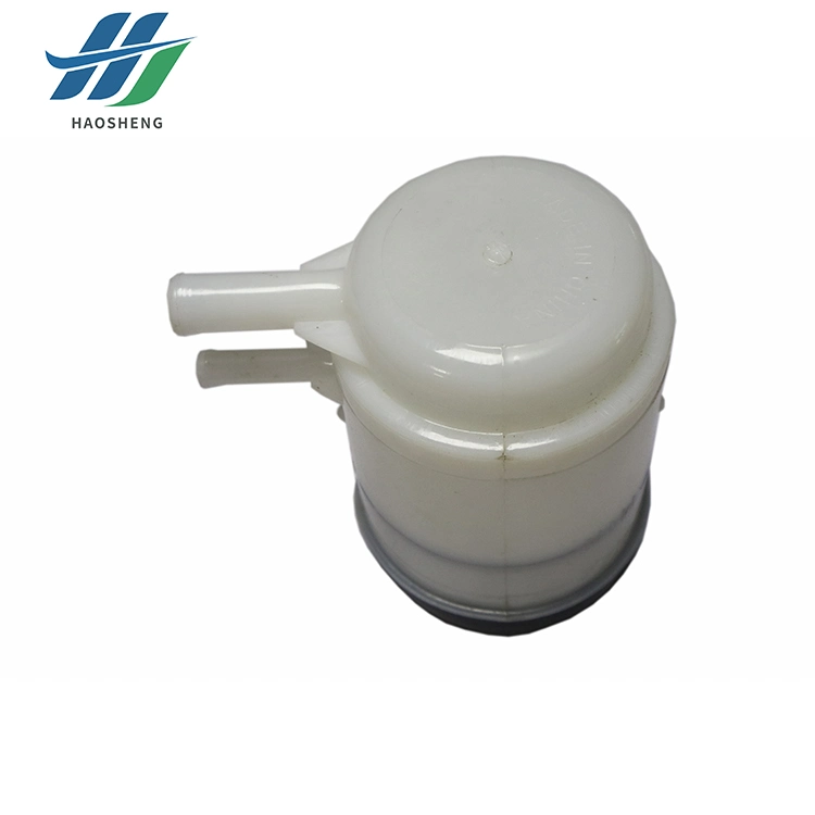 Auto Parts High Quality Hot Sale Steering Oil Tank for Isuzu Truck 700p 600p Nkr55 8-97107987-0