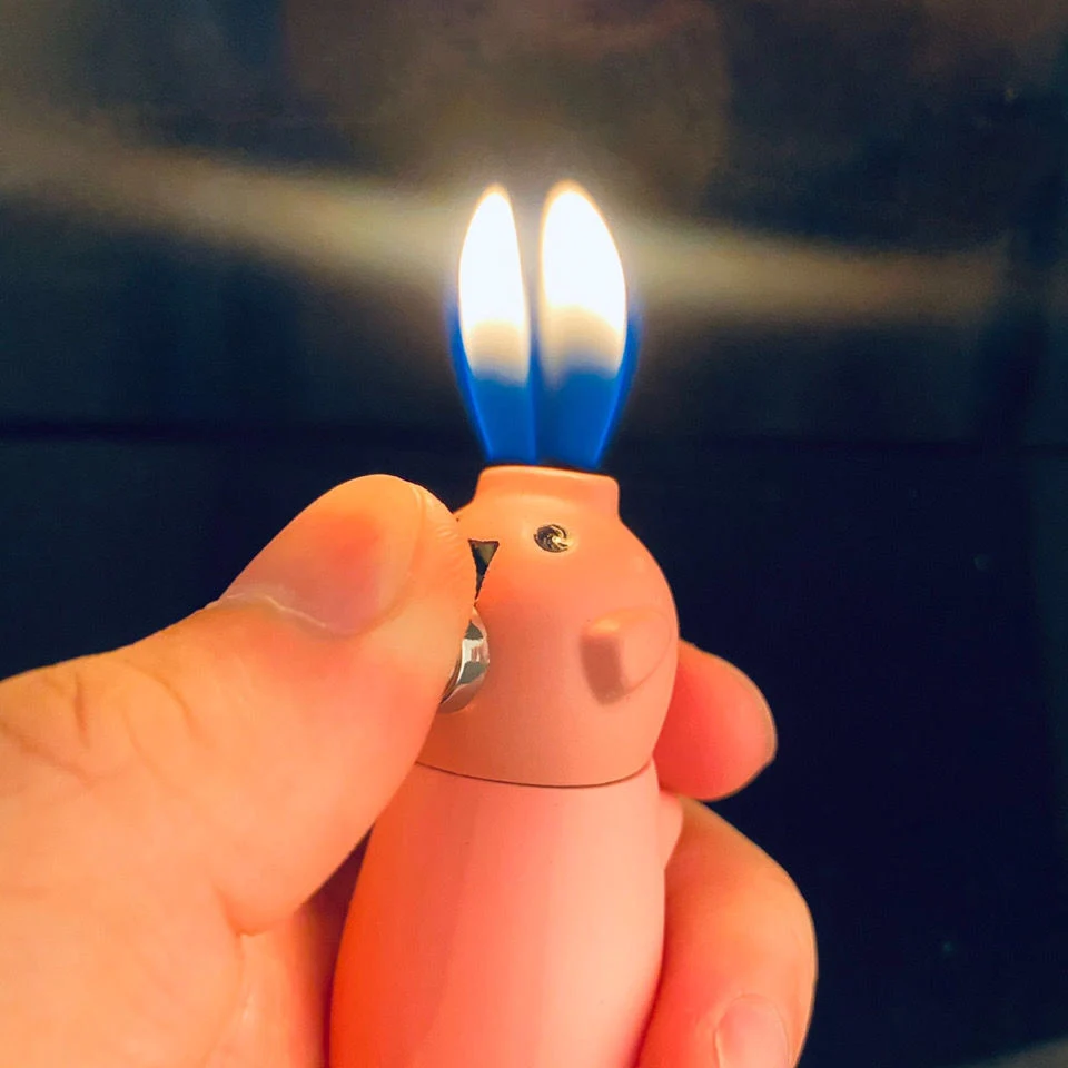 Wholesale/Supplier Cheap Piglet Shape Lighter in Competitive Price