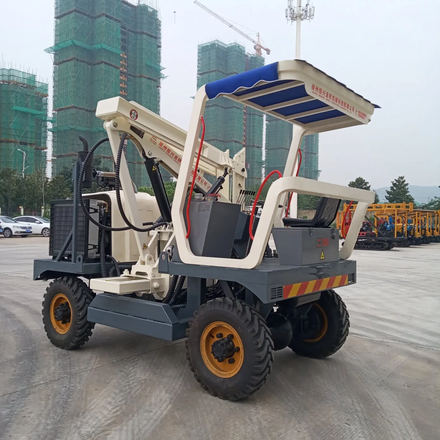 Economic Hydraulic County Road Pile Driver Equipment with Vibrating Hammer for Metal Posts Piling