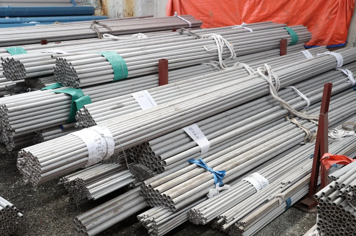 Factory Price of Seamless Duplex Stainless Steel 2205 2507 F51 F55 Duplex Stainless Steel Polish Od 0.1-1524m Price Per Ton