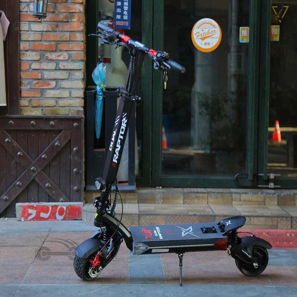 La lumière Mini moto électrique pliant les moteurs doubles