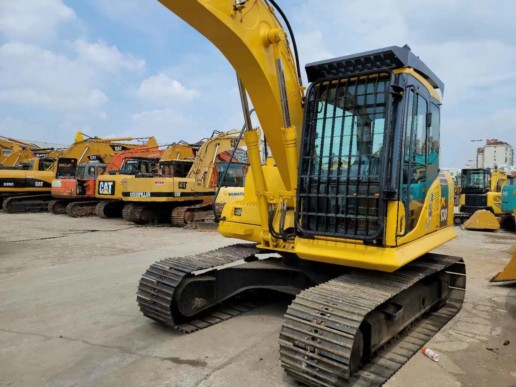 Used Machinery Komatsu PC200-8 Excavator Hot Sale Low Price