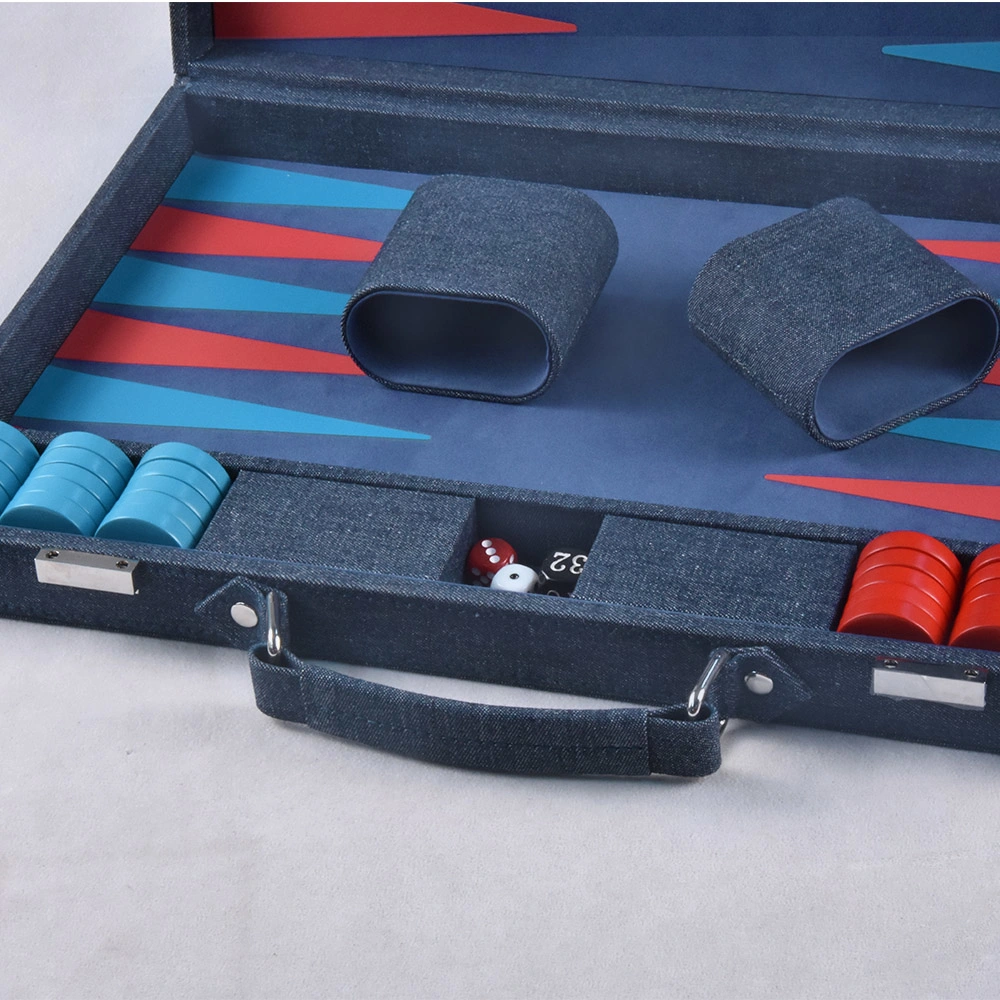 Luxueux ensemble de backgammon en denim et velours bleu, avec ventes chaudes et couleur personnalisée.